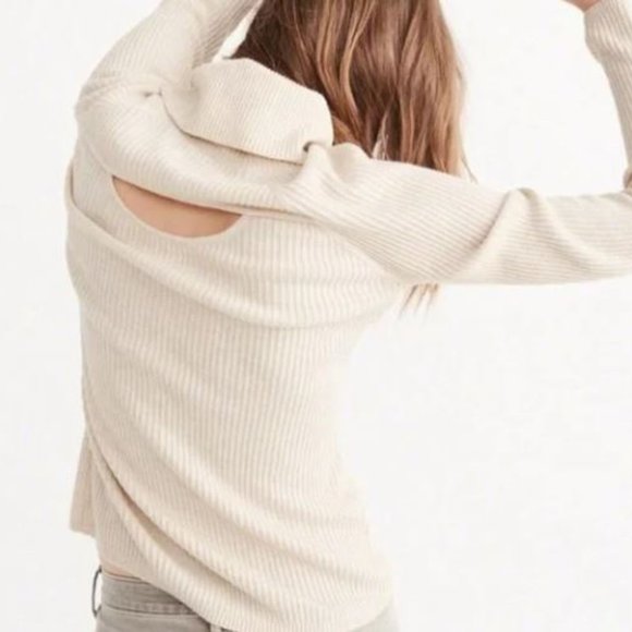 Abercrombie & Fitch Ribbed Cutout Sweater - Picture 2 of 3